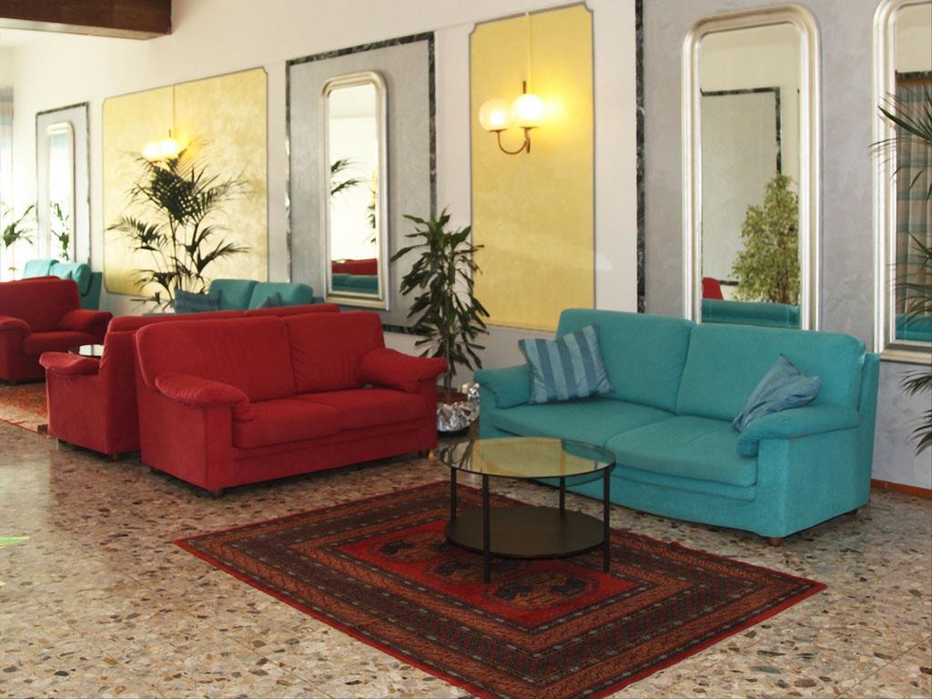 Hotel Tritone Jesolo Lido 외부 사진