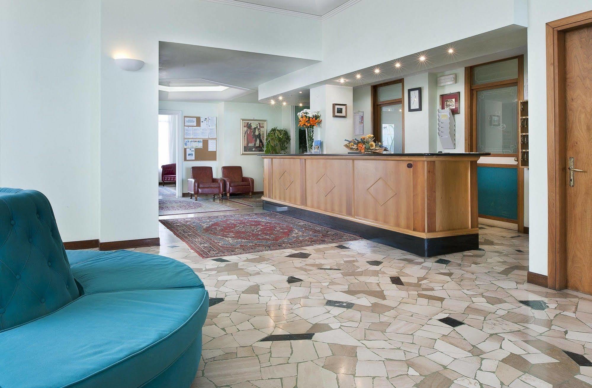 Hotel Tritone Jesolo Lido 외부 사진
