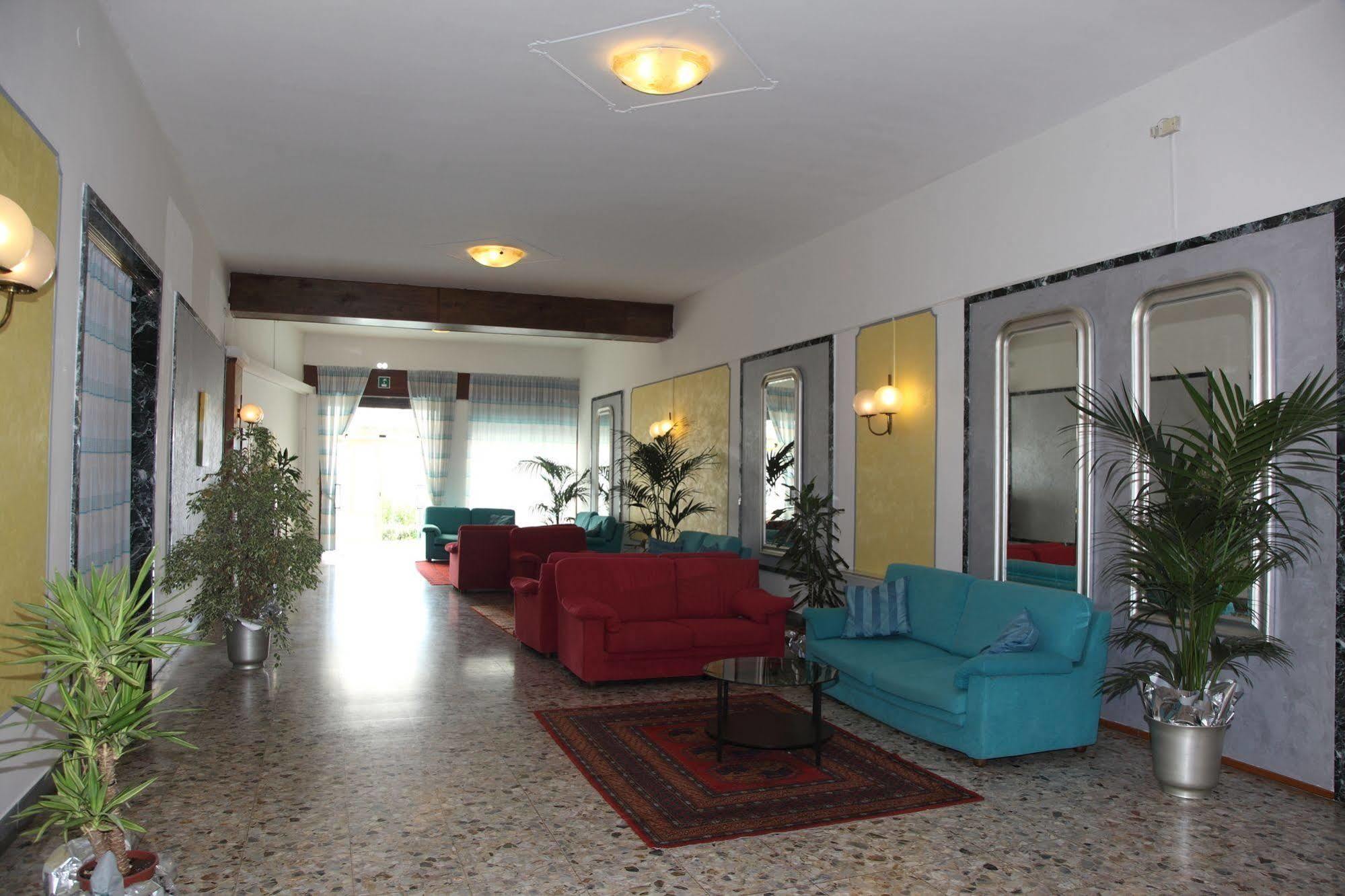 Hotel Tritone Jesolo Lido 외부 사진